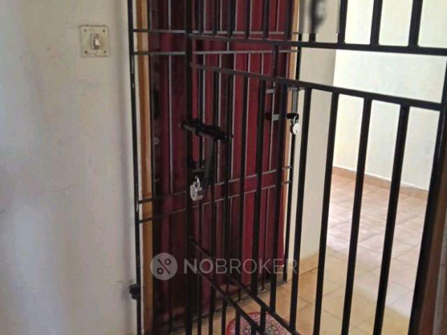 2 BHK Flat In Sankaran Flats For Sale In 1, Venugopal St, P