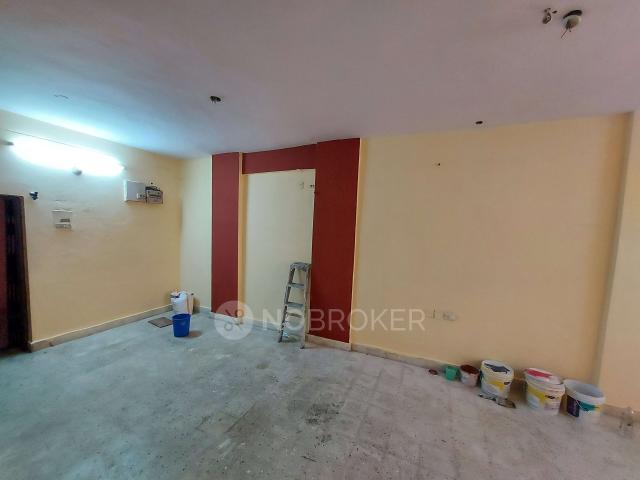 2 BHK Flat In Santukh Tower For Sale In Abids