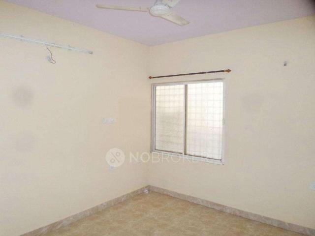 2 BHK Flat In Sapthagiri Residency For Sale In Uttarahalli
