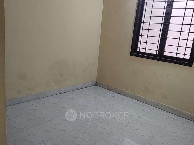 2 BHK Flat In Saroji Gardens For Sale In Medavakkam