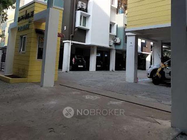 2 BHK Flat In Saradeuz Paradise Apartment For Sale In Perumbakkam