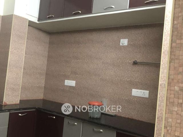 2 BHK Flat In Saraswathi Nivas Apartment for Rent In Halasuru