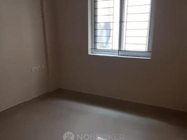 2 BHK Flat In Saritha Ambience Apartment for Rent In Marathahalli