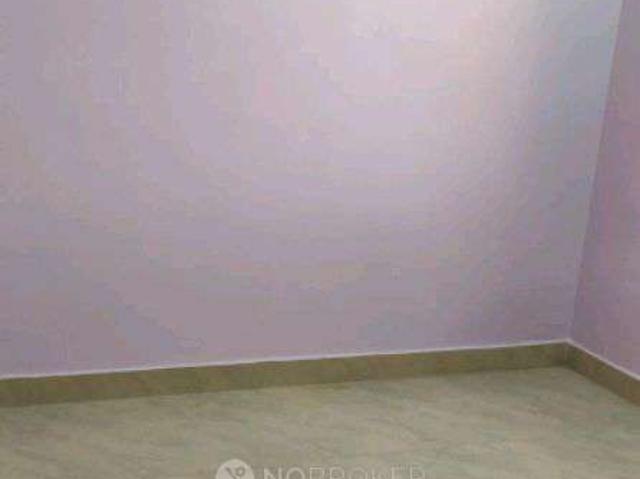 2 BHK Flat In Sathyam Homes, Selaiyur For Sale In Selaiyur