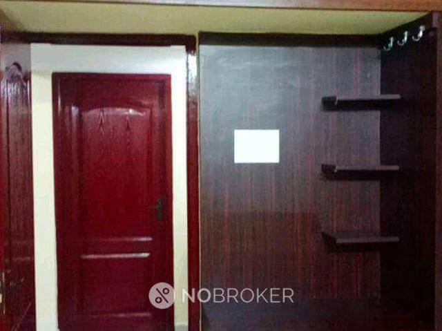 2 BHK Flat In Sathish Apartments For Sale In Sembakkam