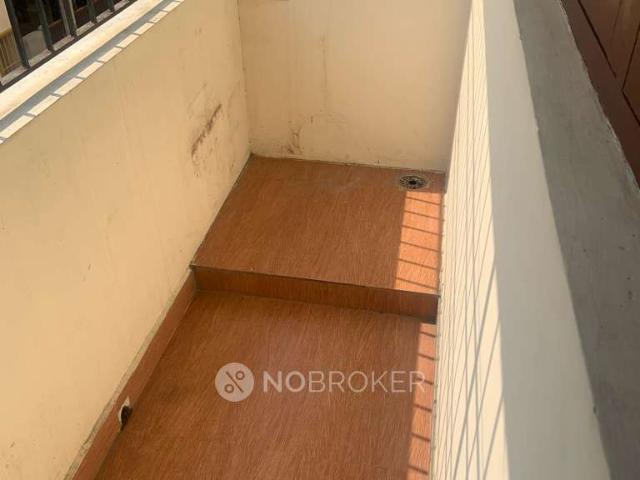 2 BHK Flat In Sathiyam Flats for Rent In Medavakkam