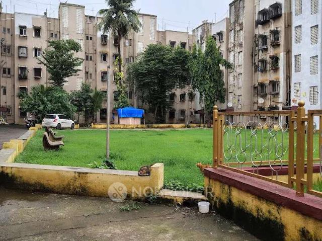 2 BHK Flat In Saurabh Cooperative Housing Society for Rent In Andheri East