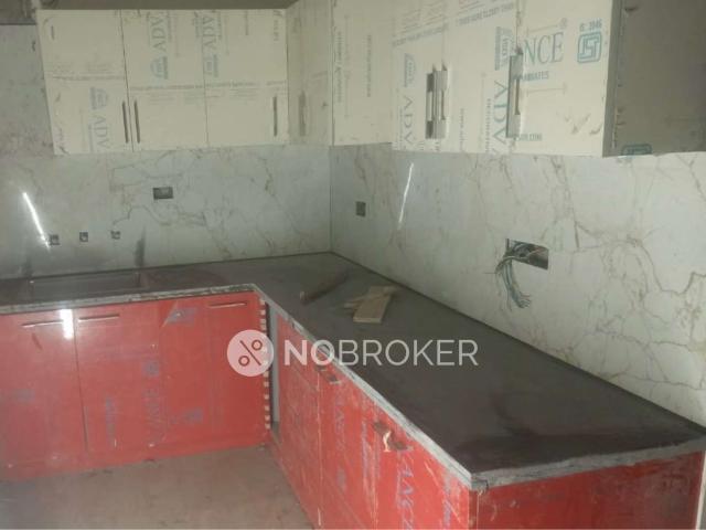 2 BHK Flat In Saya Gold Avenue for Rent In Indirapuram