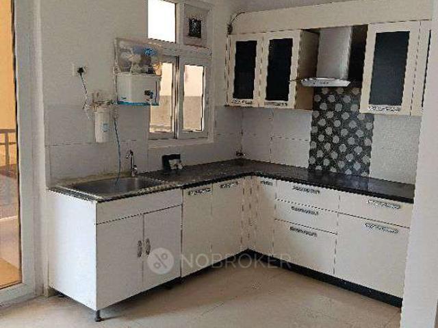 2 BHK Flat In Saya Zenith for Rent In Indirapuram