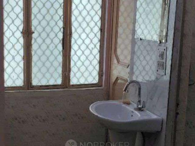 2 BHK Flat In Sb for Rent In Shahdara