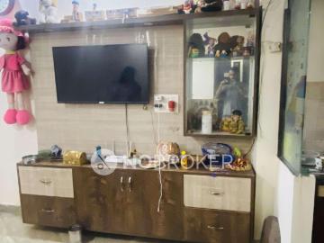 2 BHK Flat In Sb For Sale In Shahdara