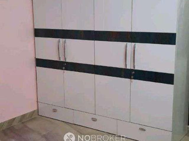 2 BHK Flat In Sb For Sale In Shahdara