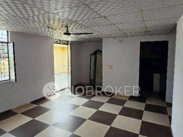 2 BHK Flat In Sector 31, A Block for Rent In Sector 30