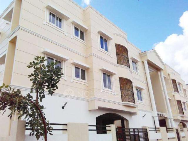 2 BHK Flat In Sea View Apartment for Rent In Thiruvanmiyur