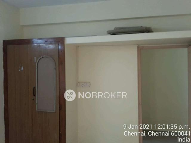 2 BHK Flat In Seaview Apartments for Rent In Thiruvanmiyur