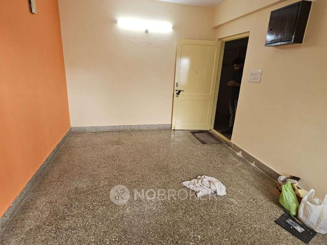 2 BHK Flat In Shanthi Park Apartments for Rent In Jp Nagar