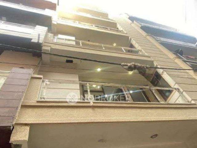 2 BHK Flat In Shaheen Apartment For Sale In Chattarpur