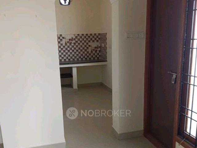 2 BHK Flat In Shakthi Promoters for Lease In 2721, Ramanathan Nagar, Pozhichalur, Polichalur, Tamil Nadu 600074, India