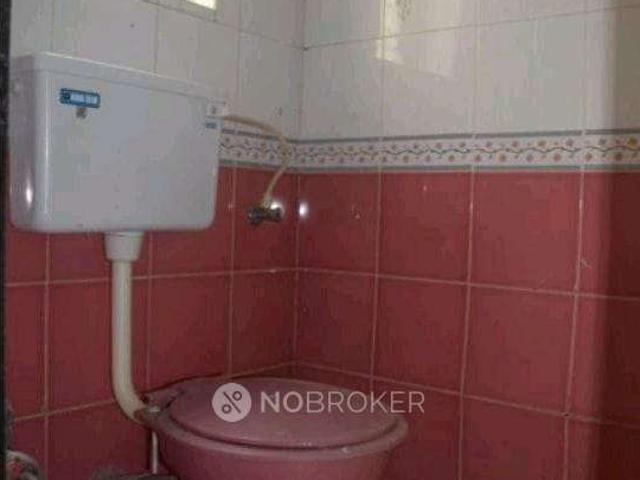 2 BHK Flat In Shakti Complex For Sale In Malad West
