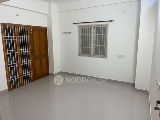 2 BHK Flat In Shakshi Apartment for Rent In Karapakkam