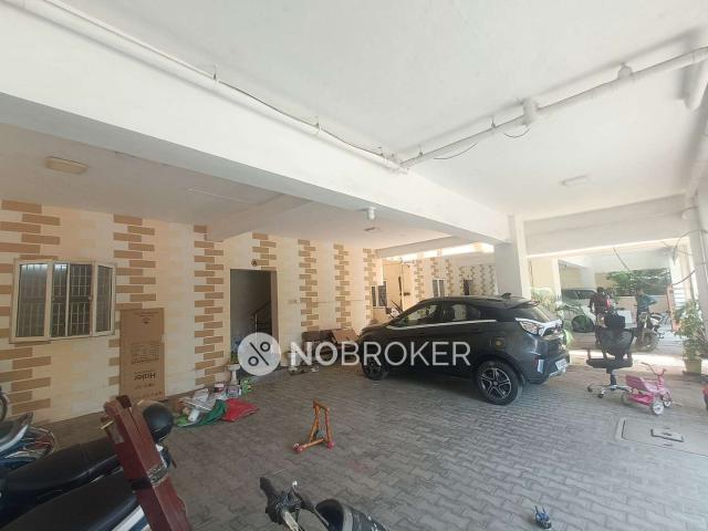 2 BHK Flat In Shakshi Apartment for Rent In Karapakkam