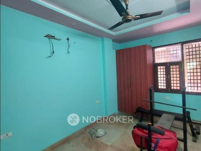 2 BHK Flat In Shalimar Bagh For Sale In Shalimar Bagh