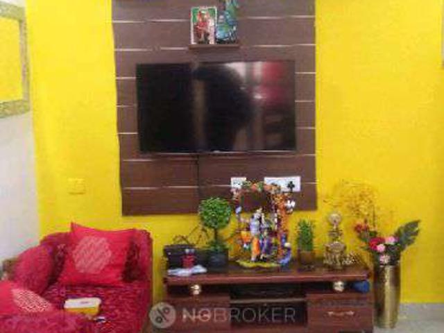2 BHK Flat In Sharadha Apartment For Sale In Madipakkam