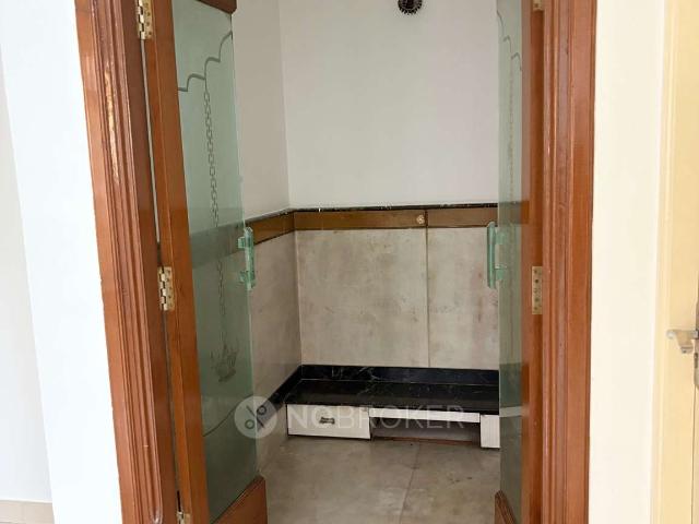 2 BHK Flat In Shelters for Rent In Tilak Nagar Police Station
