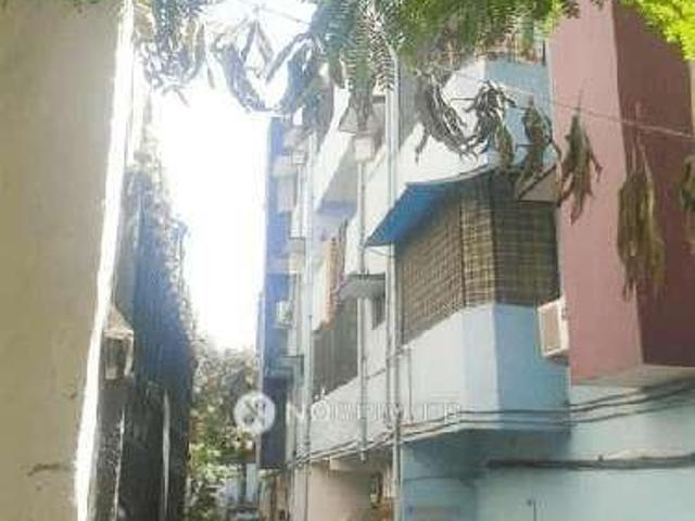 2 BHK Flat In Sheshgiri Apartment For Sale In Padmarao Nagar