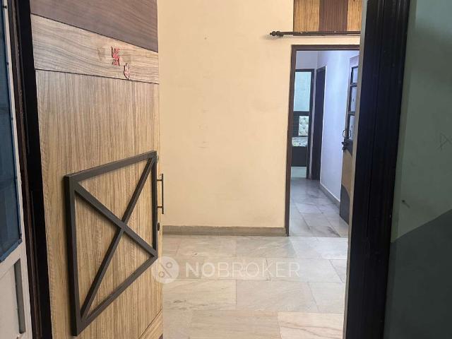 2 BHK Flat In Shipra Windsor And Nova Chs for Rent In Indirapuram