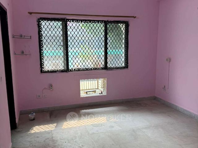 2 BHK Flat In Shipra Sun City for Rent In Indirapuram