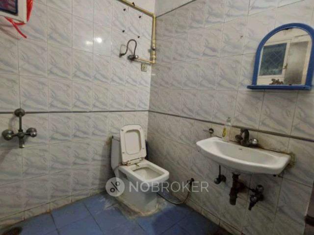 2 BHK Flat In Shipra Sun City for Rent In Indirapuram