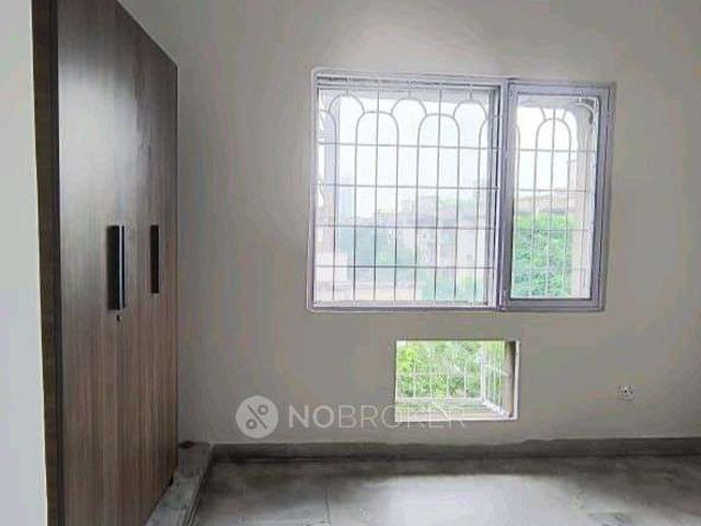 2 BHK Flat In Shipra Sun City for Rent In Indirapuram