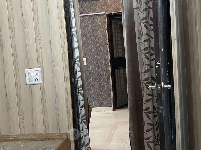 2 BHK Flat In Shiv Ganga Apartments for Rent In Chhapraula Railway Fatak