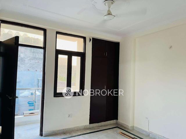 2 BHK Flat In Shiv Shakti Apartment For Sale In Neb Sarai