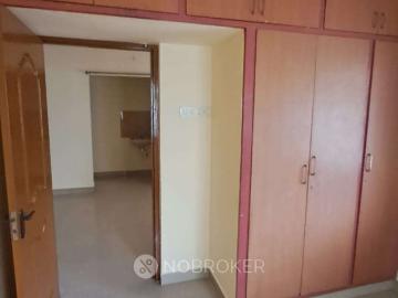 2 BHK Flat In Shreyas Apartment for Rent In Madipakkam