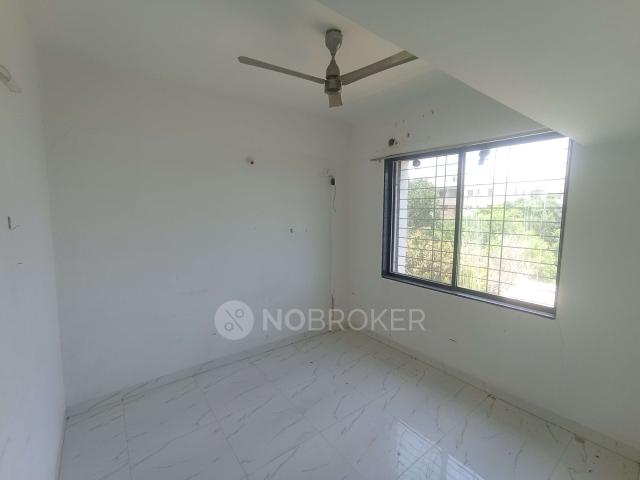 2 BHK Flat In Shreyas Paradise Co operative Society for Ren