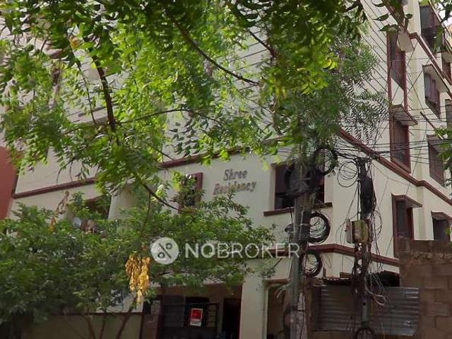 2 BHK Flat In Shree Sai Residency For Sale In Masjid Banda