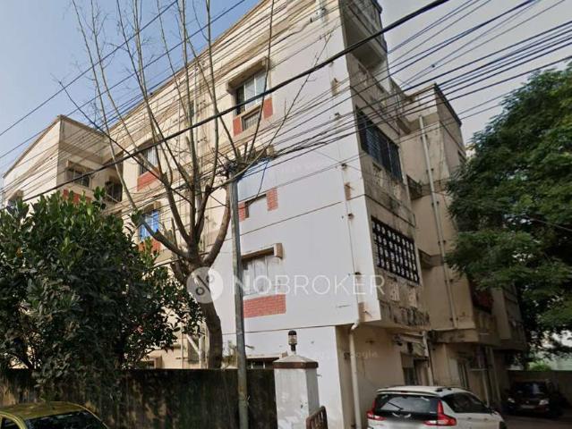 2 BHK Flat In Shree Shanthi Flats, Mel Ayanambakkam For Sale