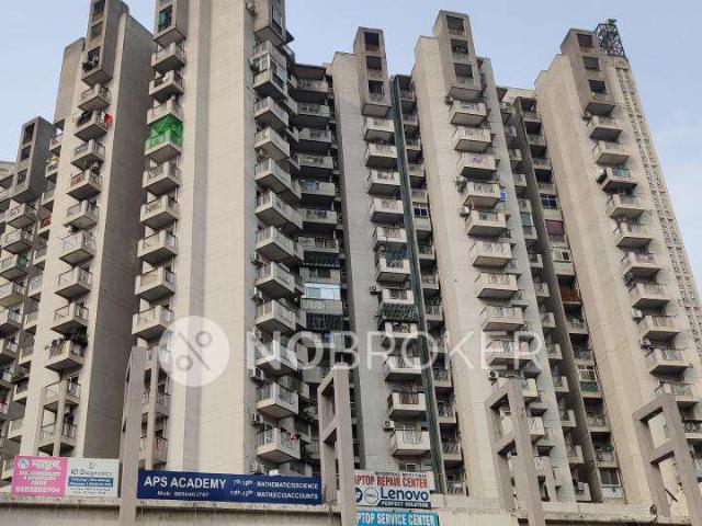 2 BHK Flat In Shri Radha Sky Gardens for Rent In Sector 16b