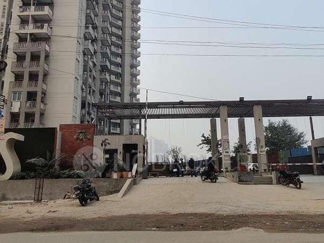 2 BHK Flat In Shri Radha Sky Gardens For Sale In Sector 16b