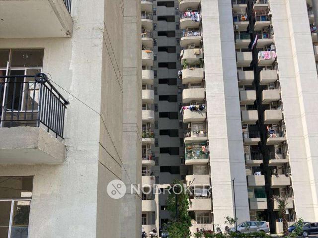 2 BHK Flat In Signature Global Solera2, Sector 107 for Rent In Sector 107