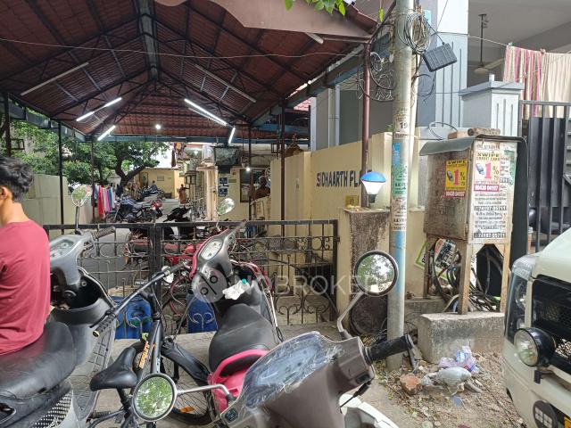 2 BHK Flat In Siddarth Apartment For Sale In West Mambalam