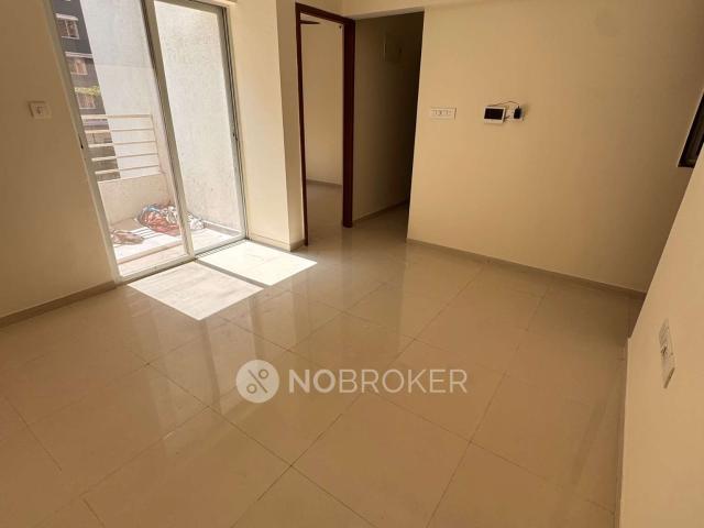 2 BHK Flat In Silver 9 For Sale In Moshi