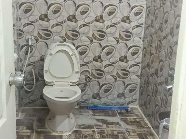 2 BHK Flat In Skv Hanging Gardens Apartments For Sale In Pa