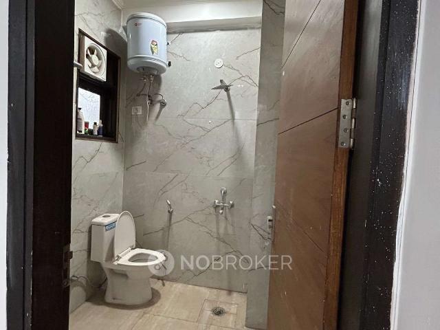 2 BHK Flat In Skyhigh Apartment For Sale In Hinaya Greens