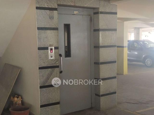 2 BHK Flat In Small Residential for Lease In Nagashetty Halli Bus Stop