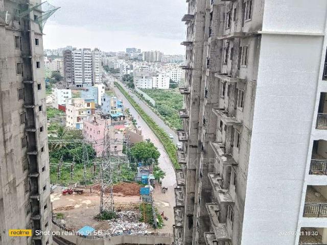 2 BHK Flat In Smr Vinay Iconia Phase Ii For Sale In Kondapu