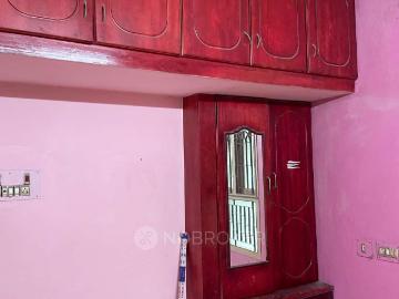 2 BHK Flat In Sneha Gardens for Rent In Medavakkam