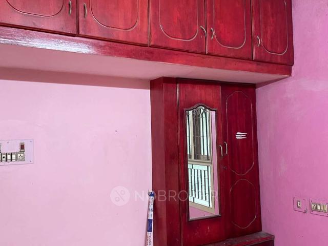 2 BHK Flat In Sneha Gardens for Rent In Medavakkam